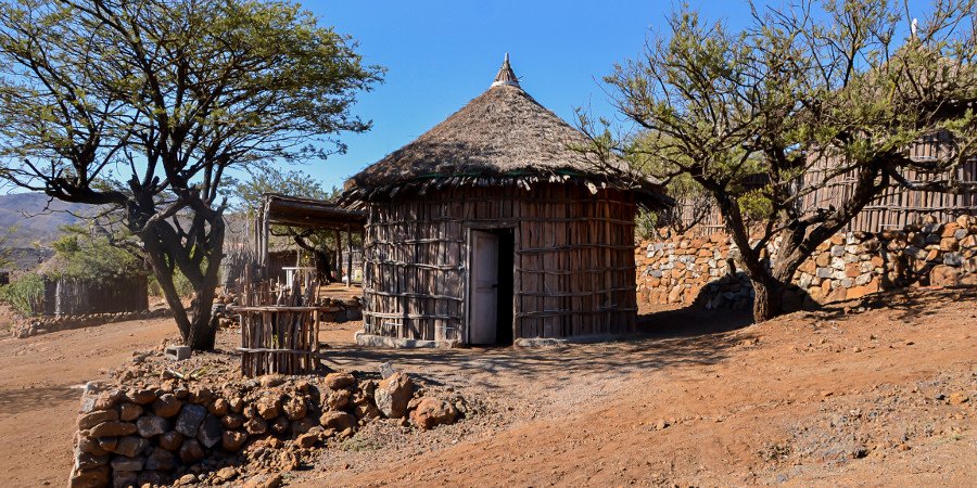 Tipiche abitazioni delle tribù africane