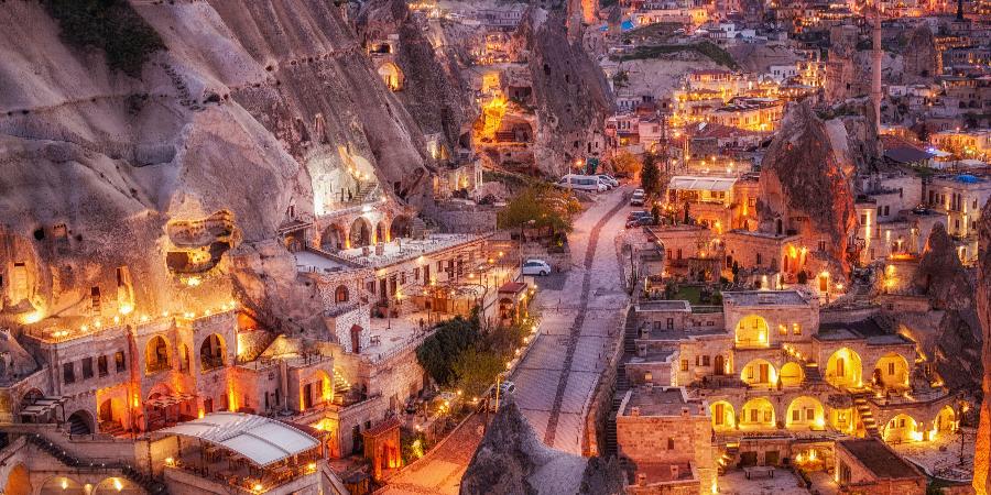 I paesaggi fiabeschi della Cappadocia