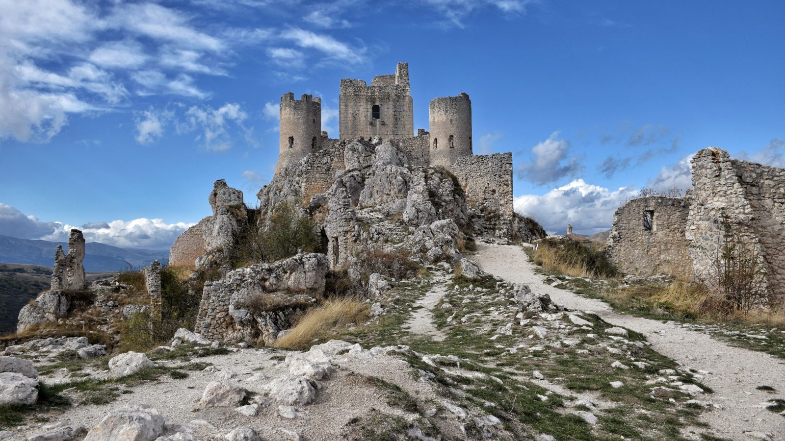 Castello di Rocca Calascio durante il weekend in tour in Abruzzo